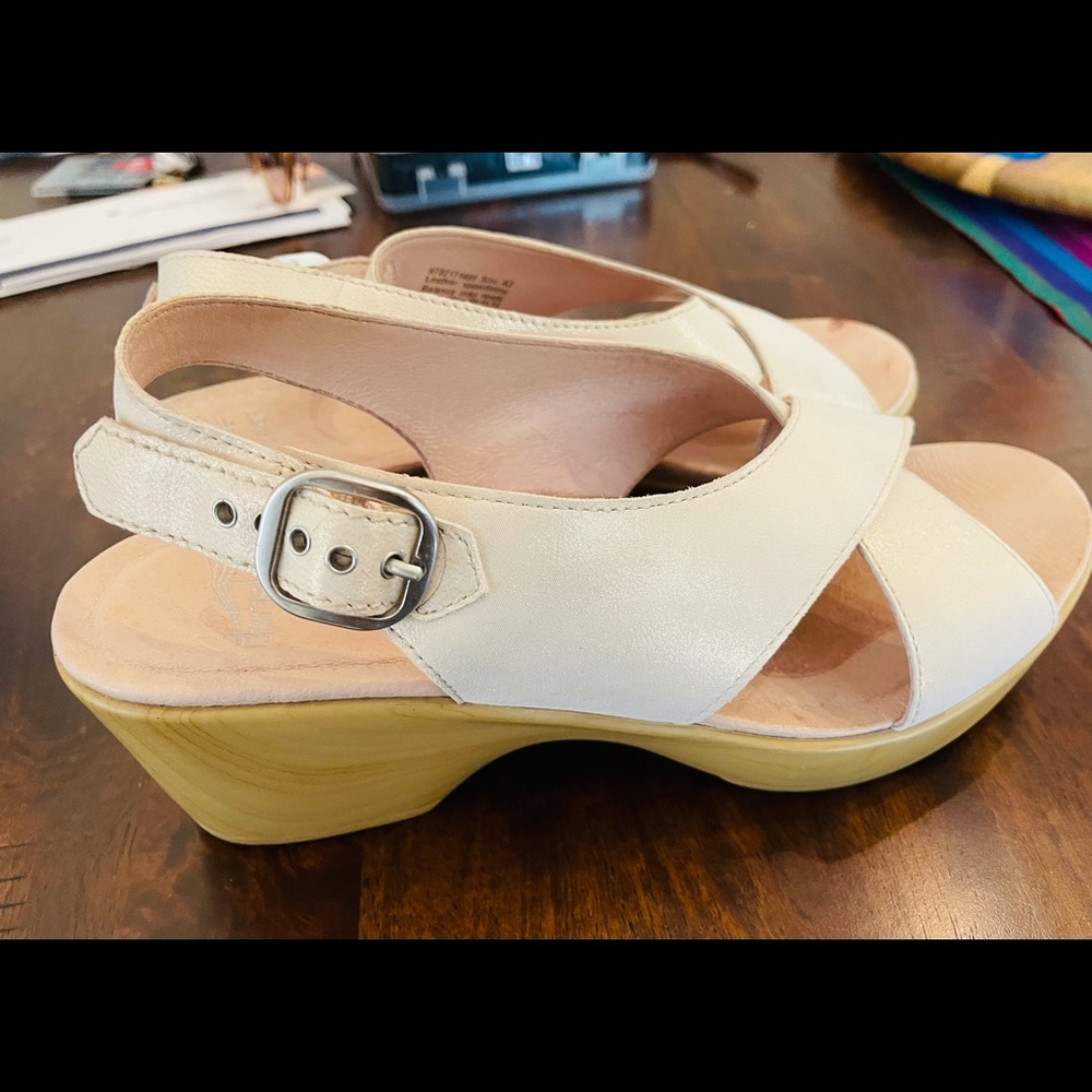 Dansko Sandals 42 Cream with hint of iridescent.